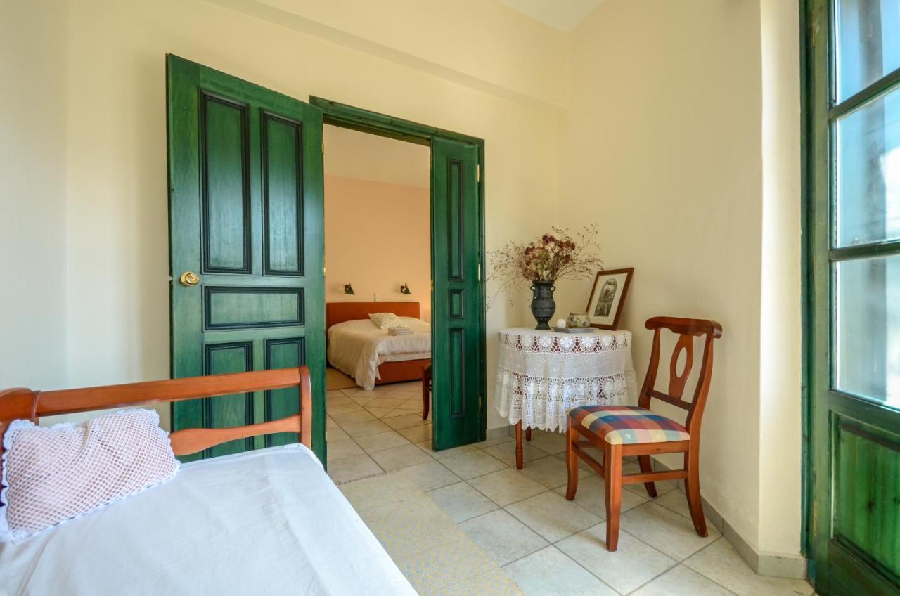Apollon Hotel Naxos City Exterior photo